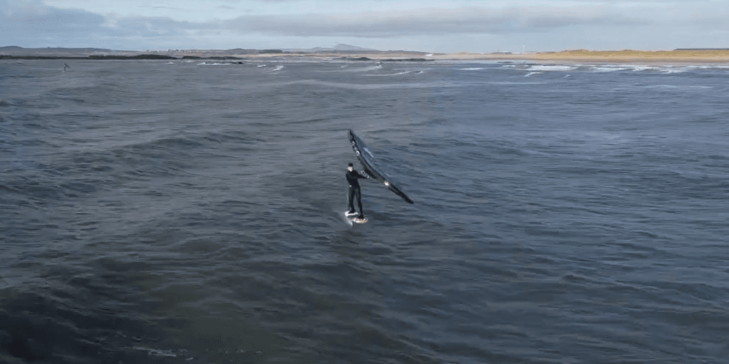 Surfing & kitesurfing